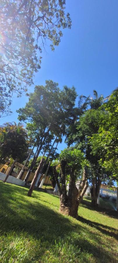 Linda Chacara Em Condominio Fechado Com Wifi De 300Mb - Атибая Экстерьер фото